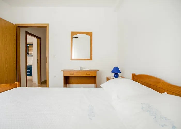 Apartments Ivomar